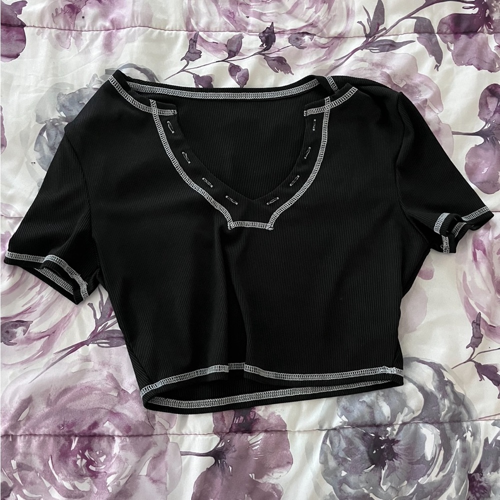 Black crop top